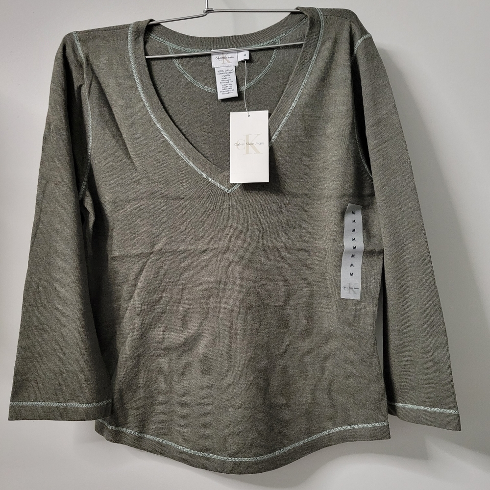 New Calvin Klein 100% Cotton Gray Green Olive V-Neck Blouse Top Shirt Sz M